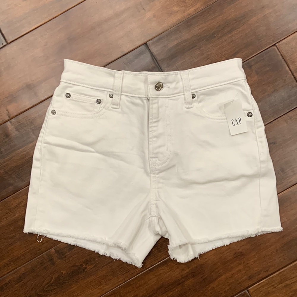 New White Gap denim shorts